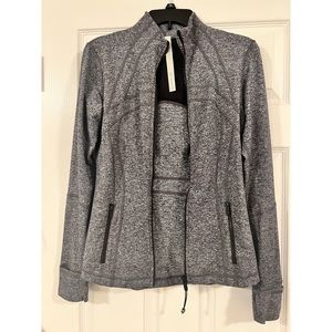 Lululemon Define jacket Size 8 in heathered black